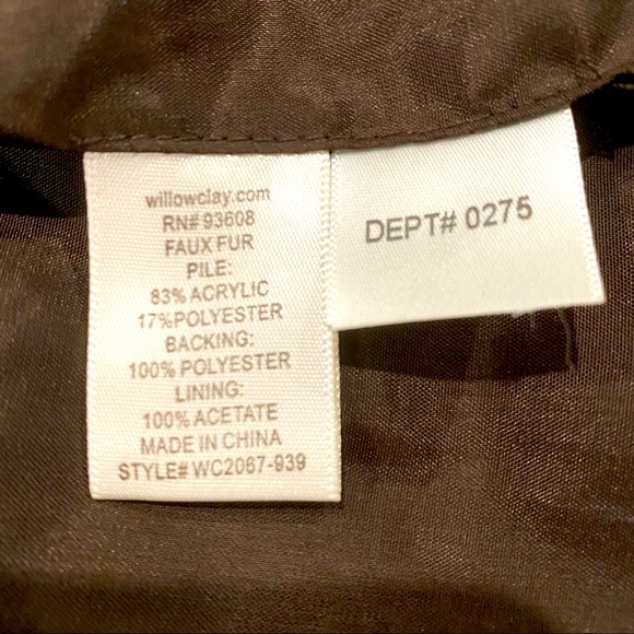 Willow & Clay Lux Faux Long Coat (Size S)🌹 - Picture 16 of 16